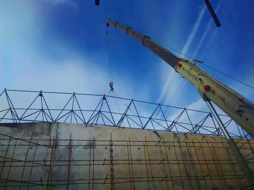 阿克苏大跨度空间结构优选网架结构